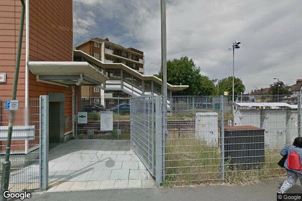 Eastfields Road — street view