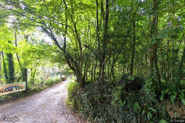 Coombe β street view