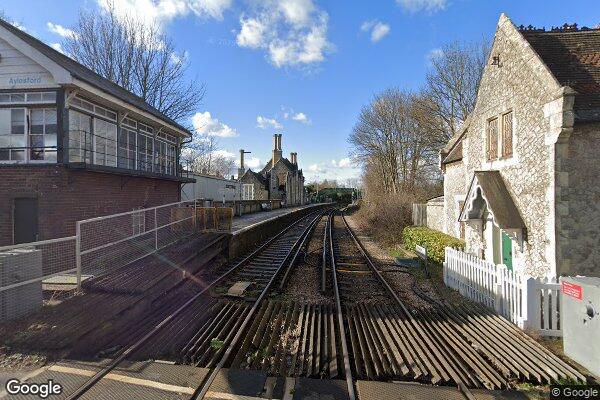 Aylesford β street view