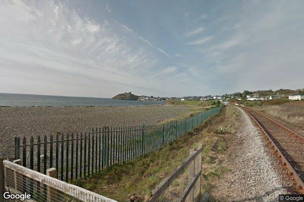 Footpath 13 — street view