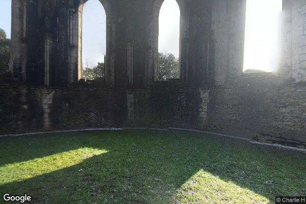 Llanvihangel β street view