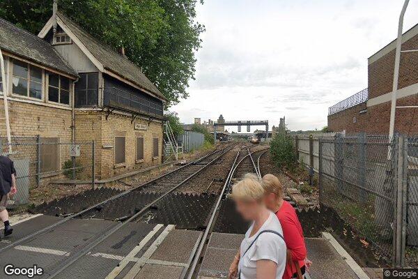 LINCOLN HIGH STREET — street view