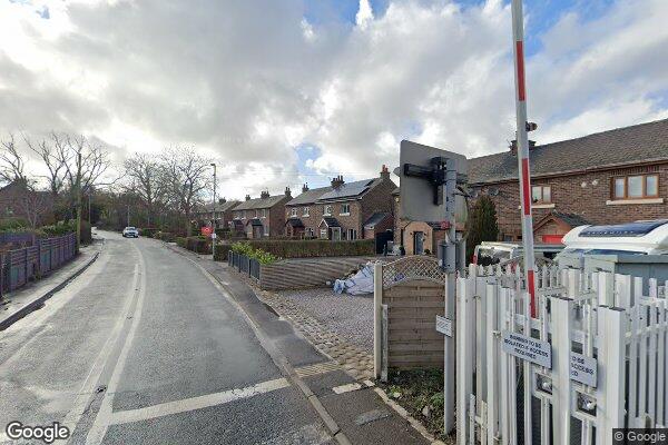 MOSS SIDE — street view