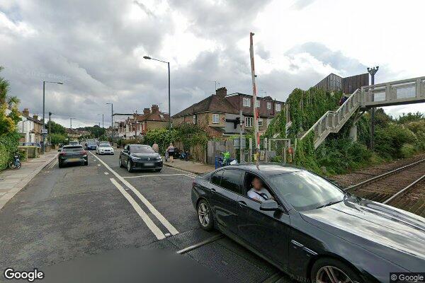 North Sheen β street view