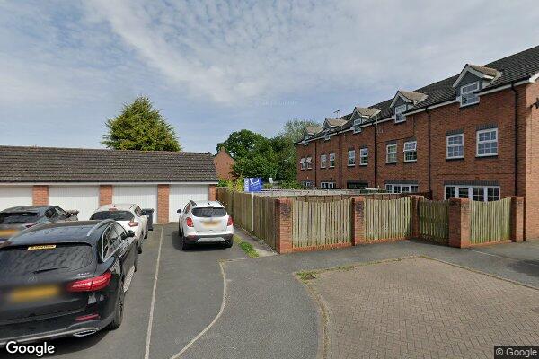 Cronkinsons Footpath β street view