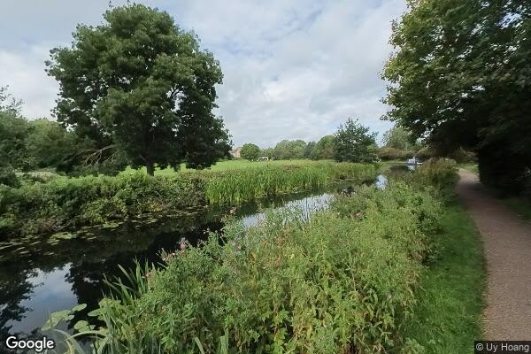 POTTERS LOCK NO.1 — street view