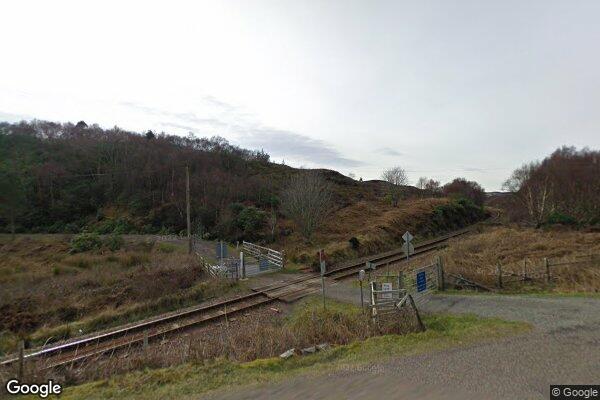 MACLEANS' — street view