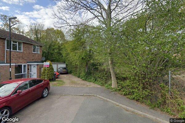 One O'Clock — street view