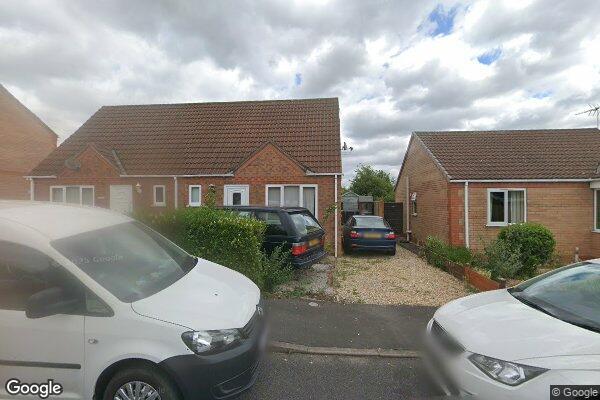 PUBLIC FOOTPATH No.11 β street view