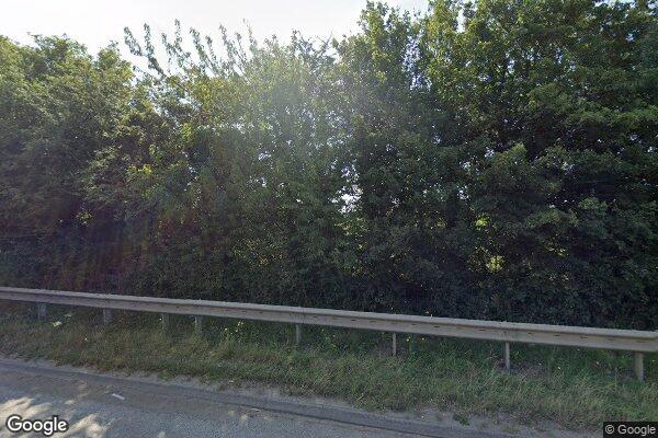 Vange Wharf — street view